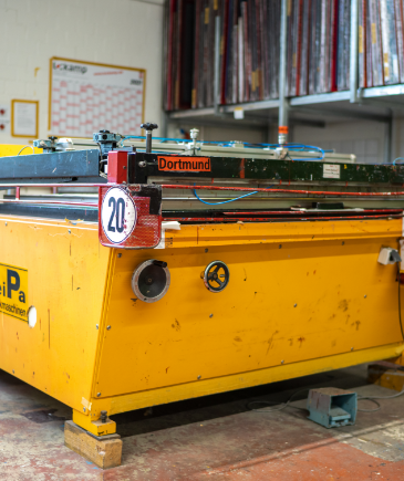 rossimedia_druckerei_automatisierung_duesseldorf_standort_kleve_bild2