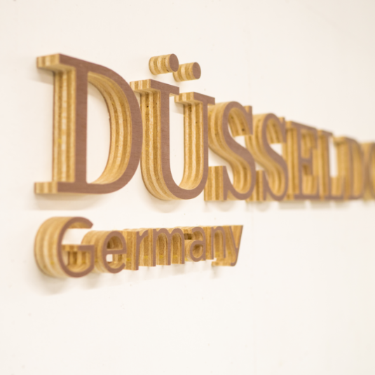 rossimedia_druckerei_automatisierung_duesseldorf_produkte_folienbeklebung_bild3